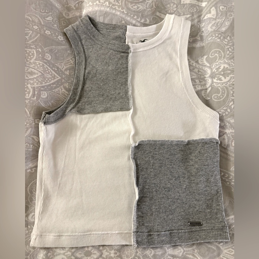 Hollister grey and white tank